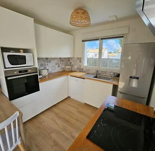 Le Petit Rocher 펜션 생장드몽